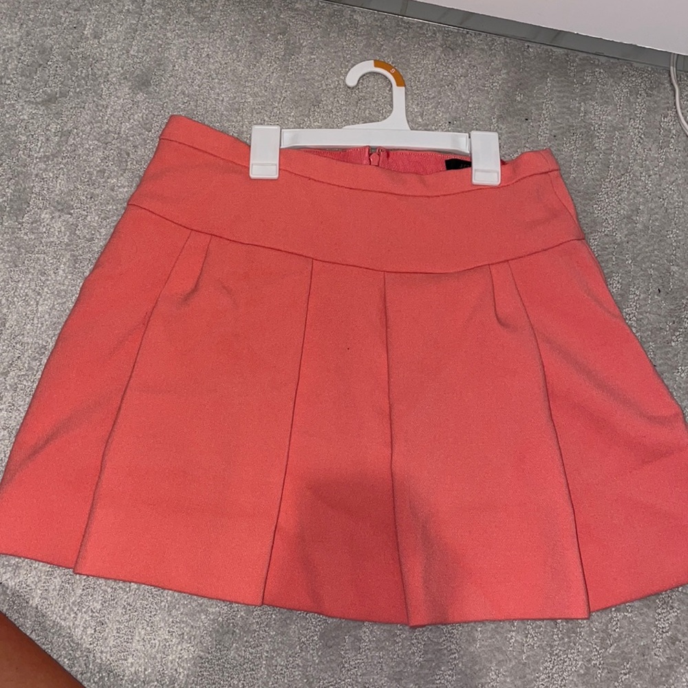 Pleated skirt